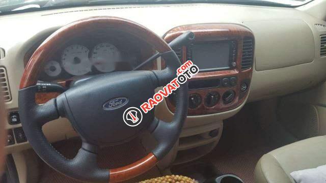 Cần bán lại xe Ford Escape 3.0 V6 sản xuất 2005, màu xám, giá chỉ 220 triệu-1