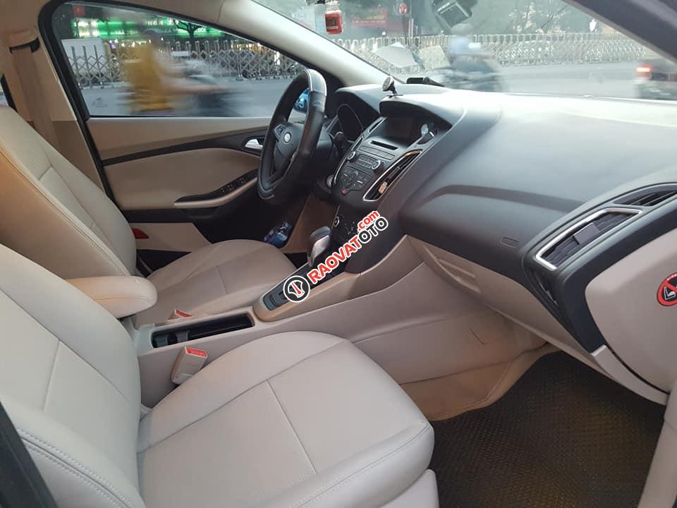 Cần bán lại xe Ford Focus Trend năm sản xuất 2017, màu nâu, nhập khẩu -4