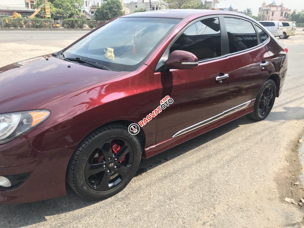 Bán Hyundai Avante đời 2012 màu đỏ, giá 375 triệu-1