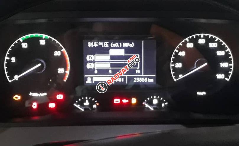 Cần bán Hyundai Trago năm 2014, màu bạc, xe nhập, 860tr-3