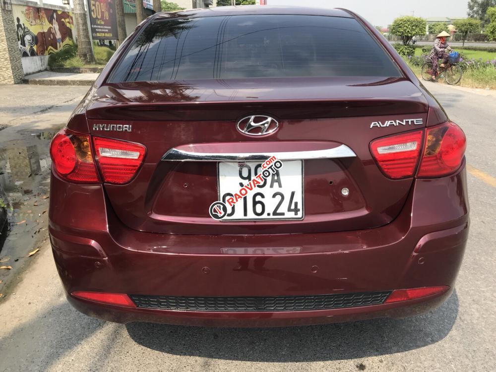 Bán Hyundai Avante đời 2012 màu đỏ, giá 375 triệu-3