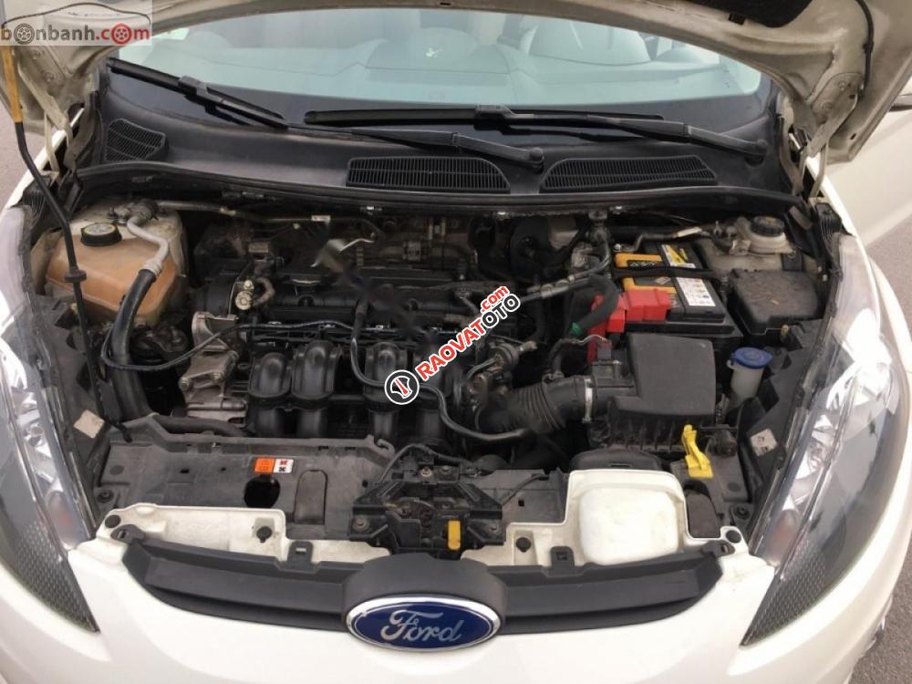 Cần bán gấp Ford Fiesta S sản xuất 2013, xe mua từ mới đăng ký lần đầu tháng 11/2013-6