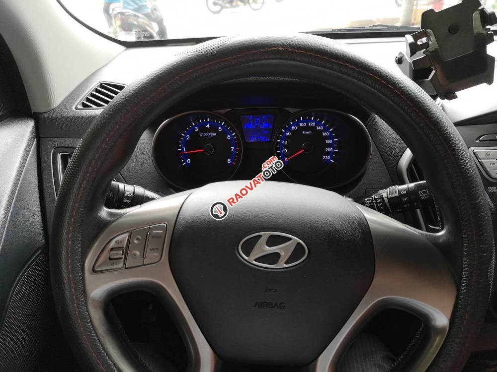 Bán Hyundai Tucson 2.0, 2 cầu, máy xăng, số tự động năm sản xuất 2010, màu đen, nhập khẩu-8