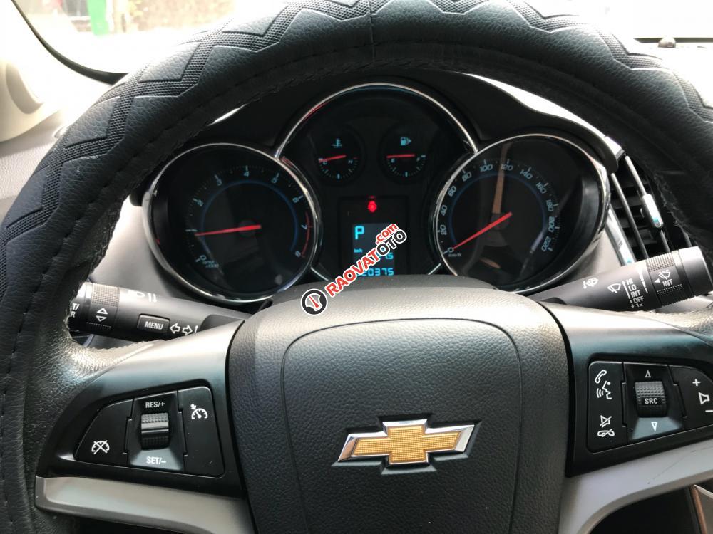 Bán Chevrolet Cruze 1.8AT sản xuất năm 2016, màu đen-11