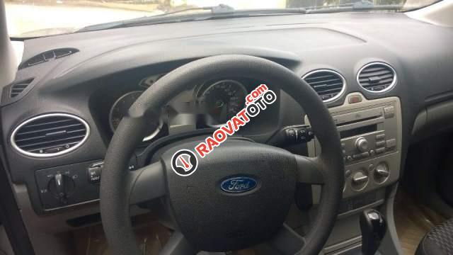 Bán Ford Focus 1.8 AT năm sản xuất 2009 xe gia đình, giá 345tr-3