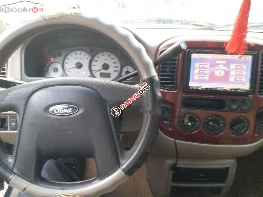 Bán Ford Escape XLT sản xuất 2004, màu đen -4