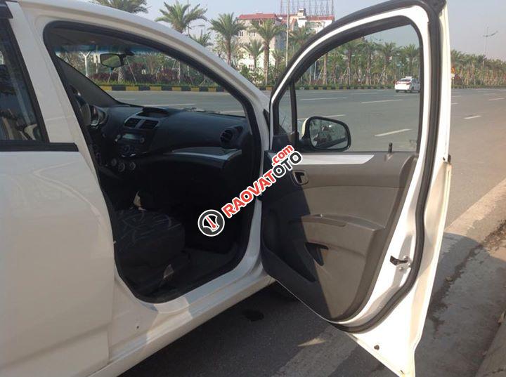 Bán xe Chevrolet Spark LS 2016, ĐK 2017 màu trắng chính chủ từ đầu-2