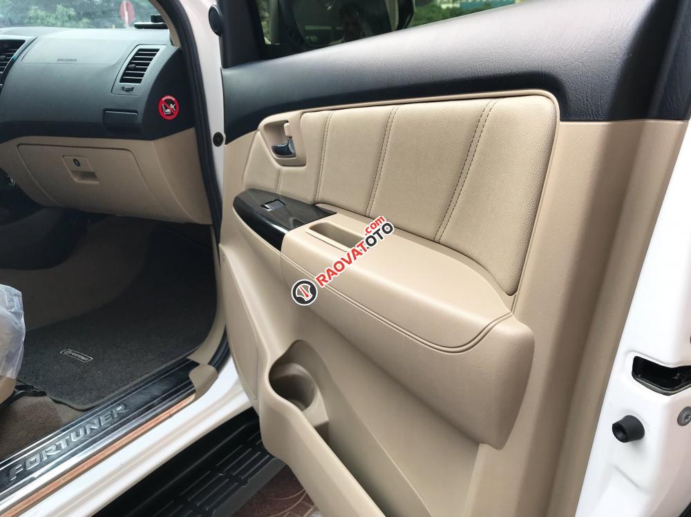 Bán Fortuner Sportivo trắng ngọc trai như mới-7