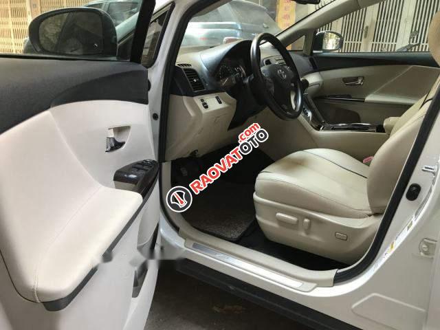 Bán Toyota Venza 2.7 năm 2010, màu trắng, nhập khẩu  -2