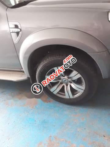 Cần bán Ford Everest MT năm 2012, xe đảm bảo chất lượng-2