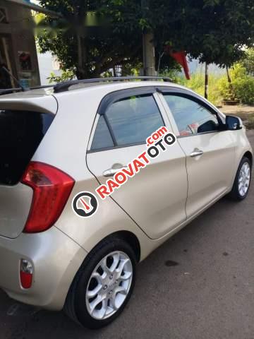 Cần bán xe Kia Picanto sản xuất 2013, màu trắng số tự động, giá tốt-1