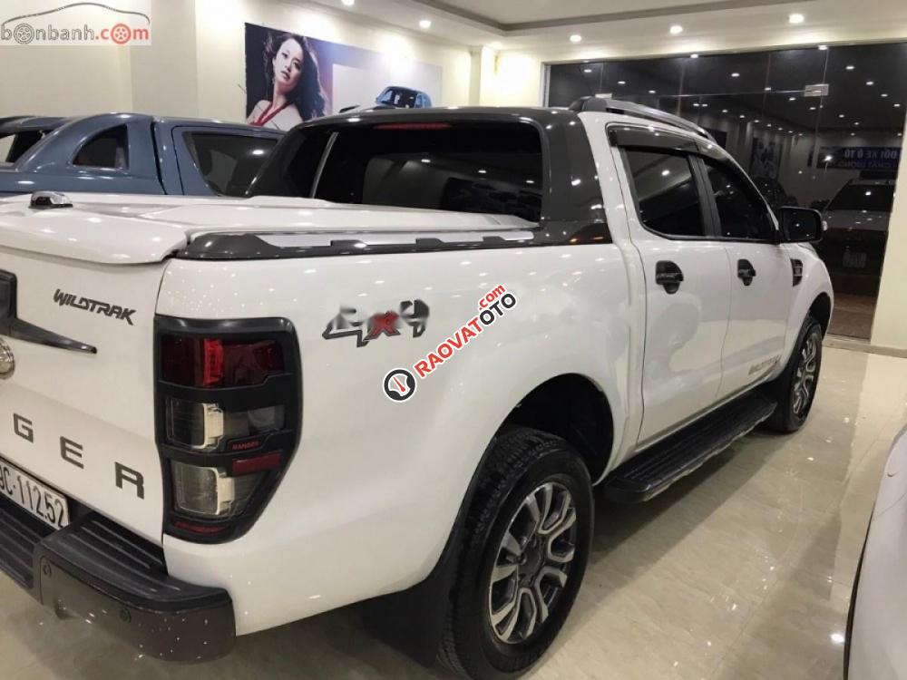 Bán Ford Ranger Wildtrak 3.2L AT sản xuất 2017, màu trắng, xe nhập, giá chỉ 840 triệu-4