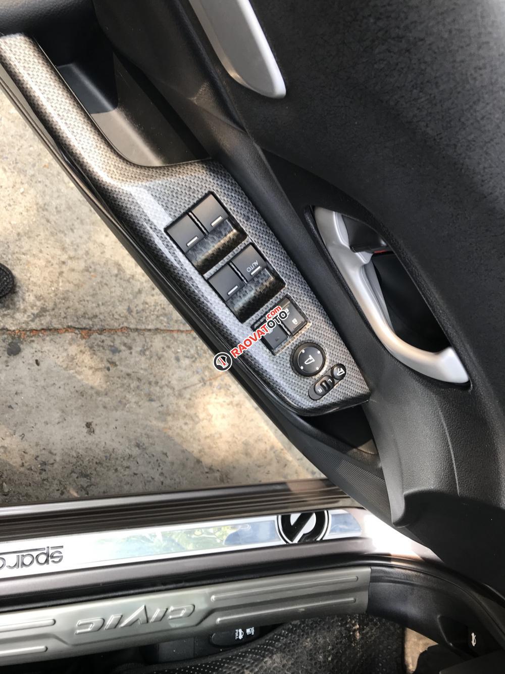 Bán Honda Civic 2.0 AT đời 2014, màu xám (ghi), giá 615tr-7