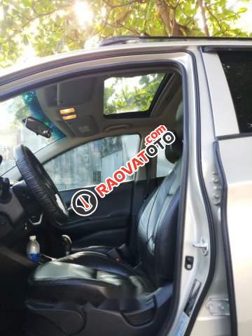 Cần bán xe Kia Picanto sản xuất 2013, màu trắng số tự động, giá tốt-4