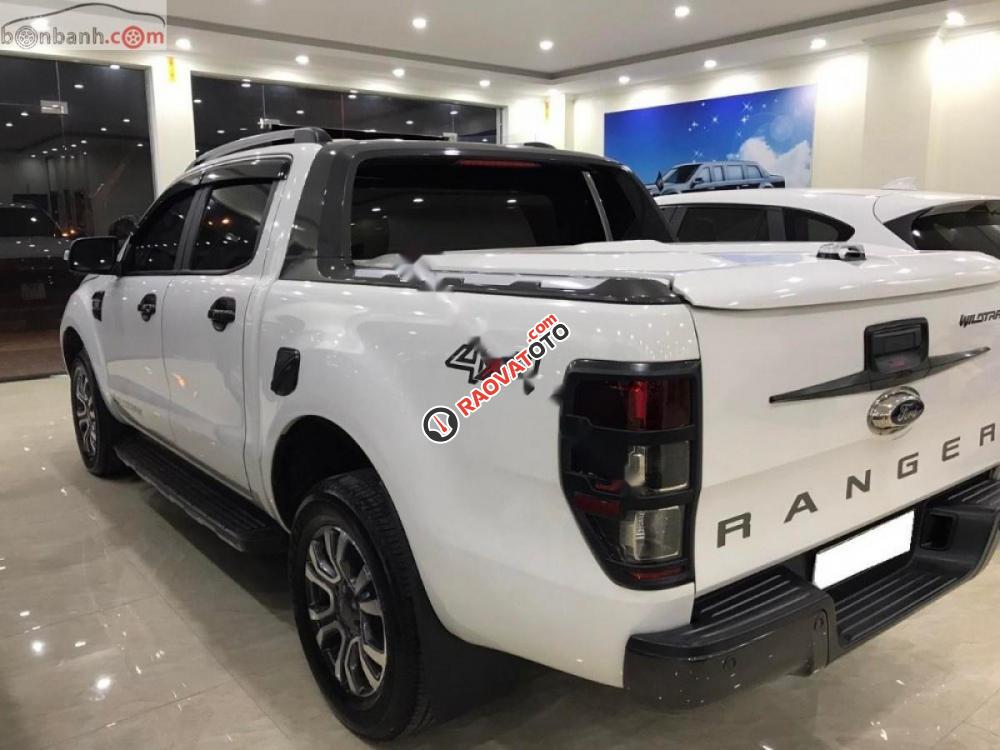 Bán Ford Ranger Wildtrak 3.2L AT sản xuất 2017, màu trắng, xe nhập, giá chỉ 840 triệu-5
