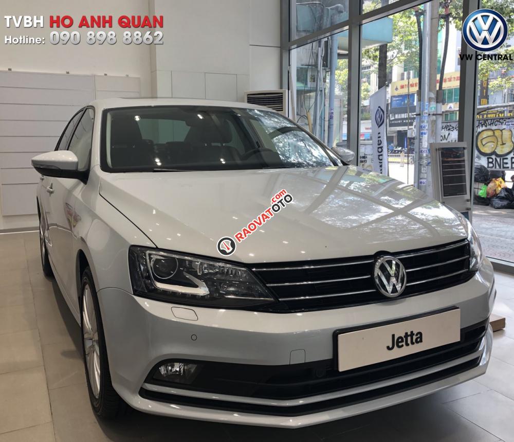 Bán Volkswagen Jetta trắng - nhập khẩu chính hãng, hỗ trợ mua xe trả góp, Hotline 090.898.8862-4