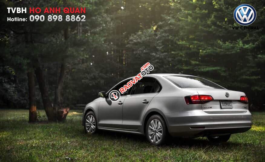 Bán Volkswagen Jetta bạc - nhập khẩu chính hãng, hỗ trợ mua xe trả góp, Hotline 090.898.8862-14