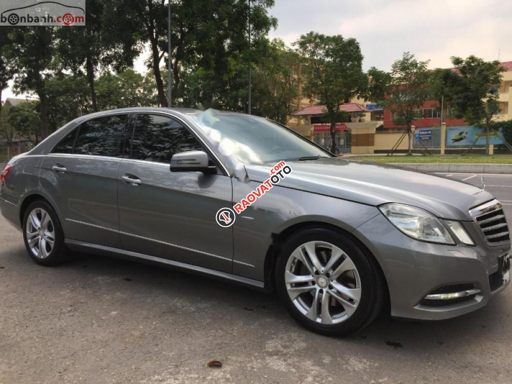 Bán Mercedes E250 CGI đời 2011, màu xám, nhập khẩu nguyên chiếc, 780 triệu-0