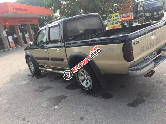 Cần bán xe Ford Ranger XLT đời 2005, màu đen xe gia đình-0