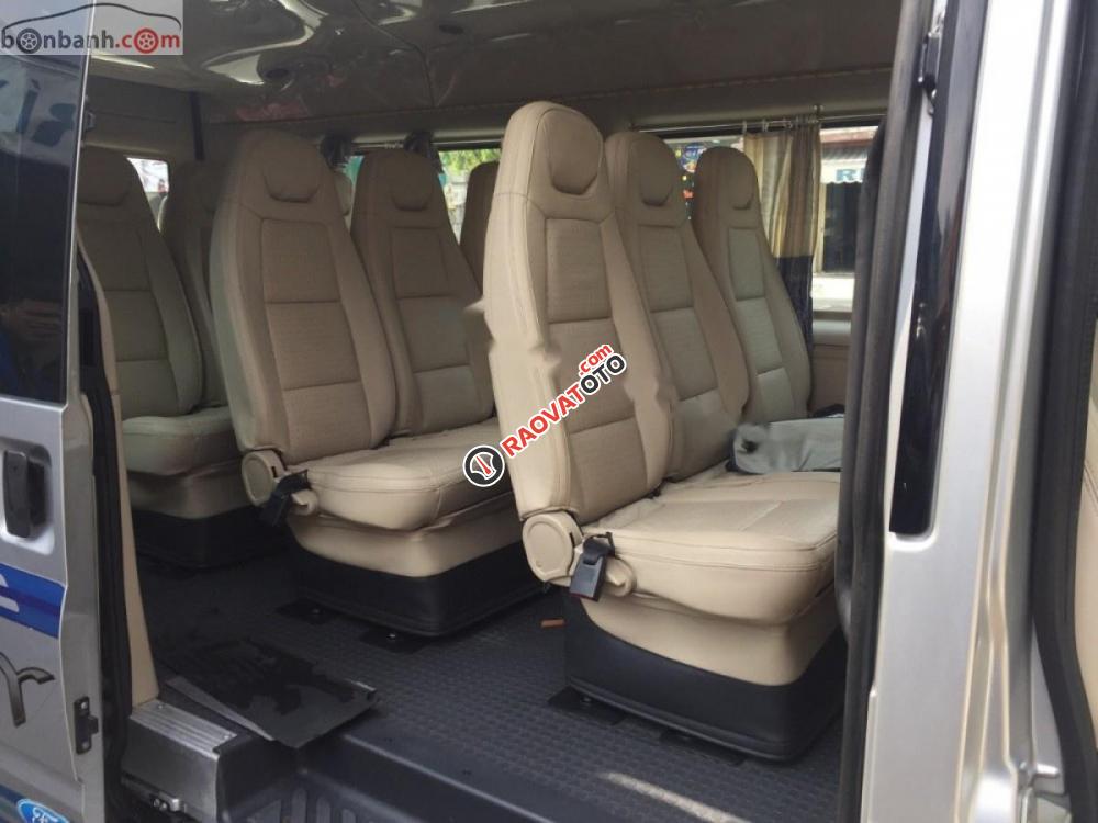 Cần bán xe cũ Ford Transit Luxury 2013, màu bạc-5