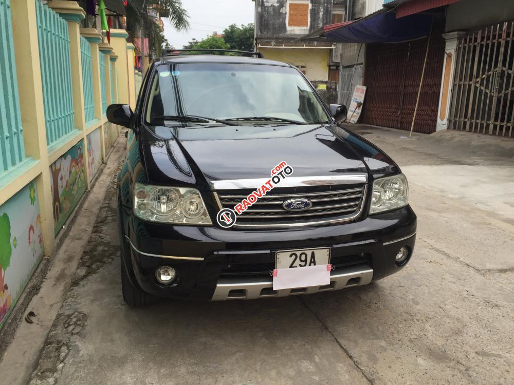 Bán Ford Escape XLT năm 2004, màu đen-11