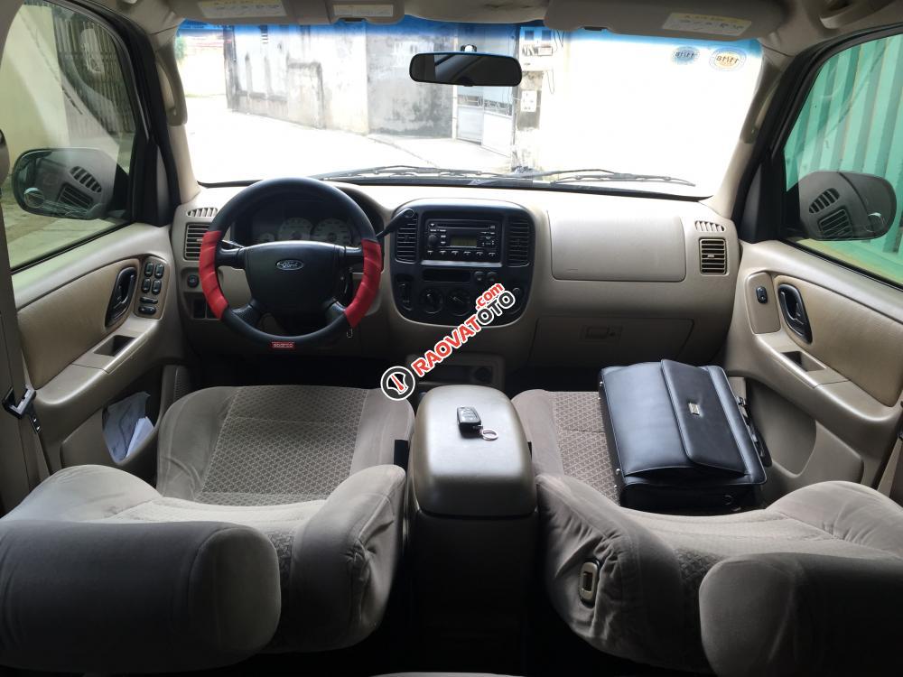 Bán Ford Escape XLT năm 2004, màu đen-14