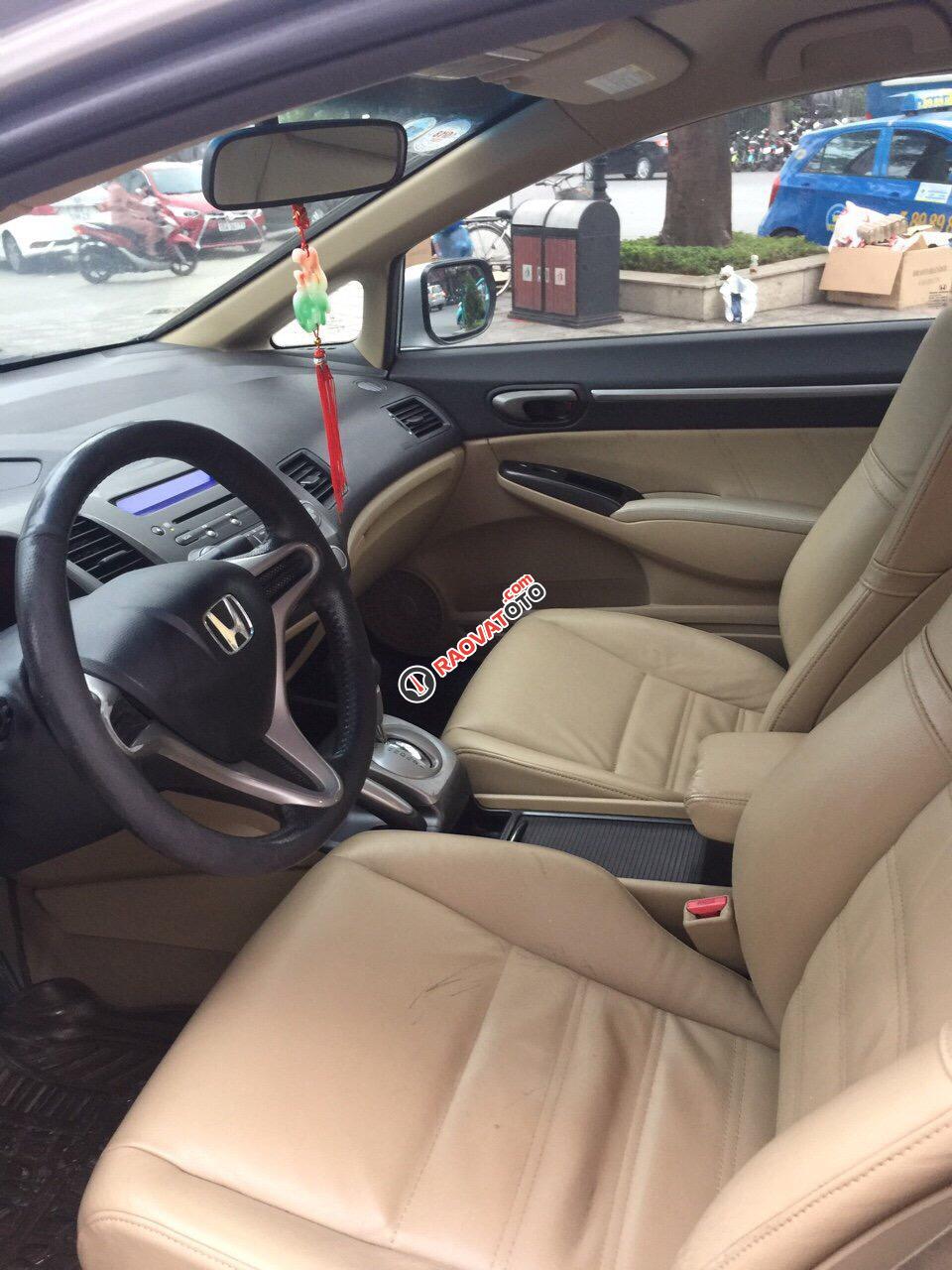 Cần bán Honda Civic 1.8, số tự động 2010, chính chủ-3