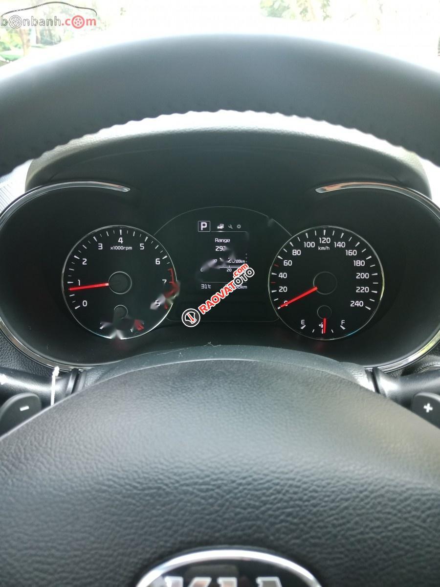 Cần bán lại xe Kia Cerato 1.6 năm 2016, màu trắng giá cạnh tranh-8