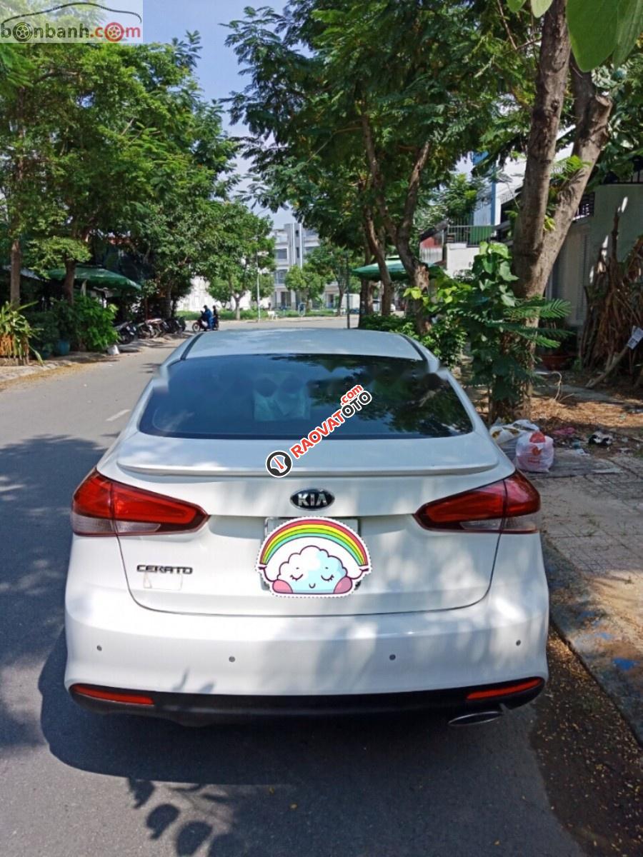 Cần bán lại xe Kia Cerato 1.6 năm 2016, màu trắng giá cạnh tranh-3