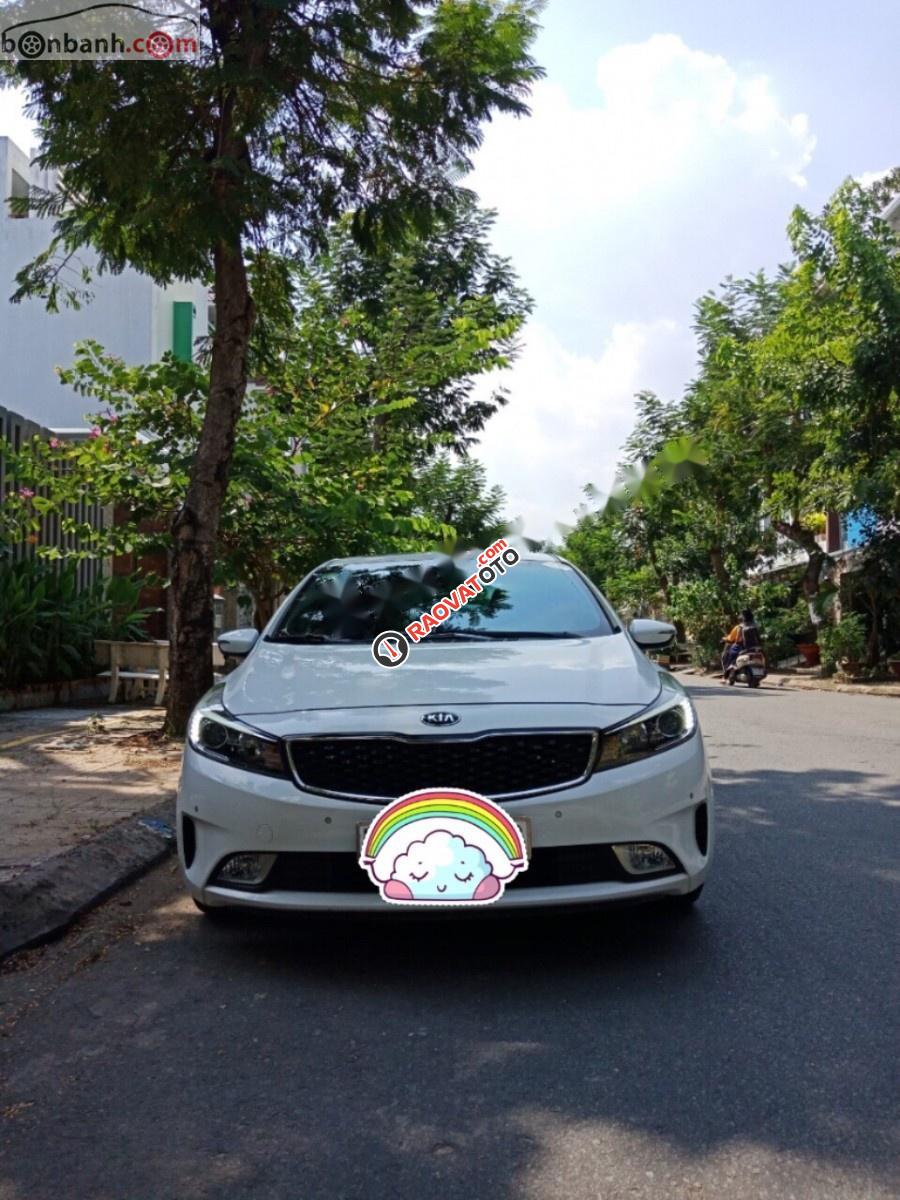 Cần bán lại xe Kia Cerato 1.6 năm 2016, màu trắng giá cạnh tranh-1