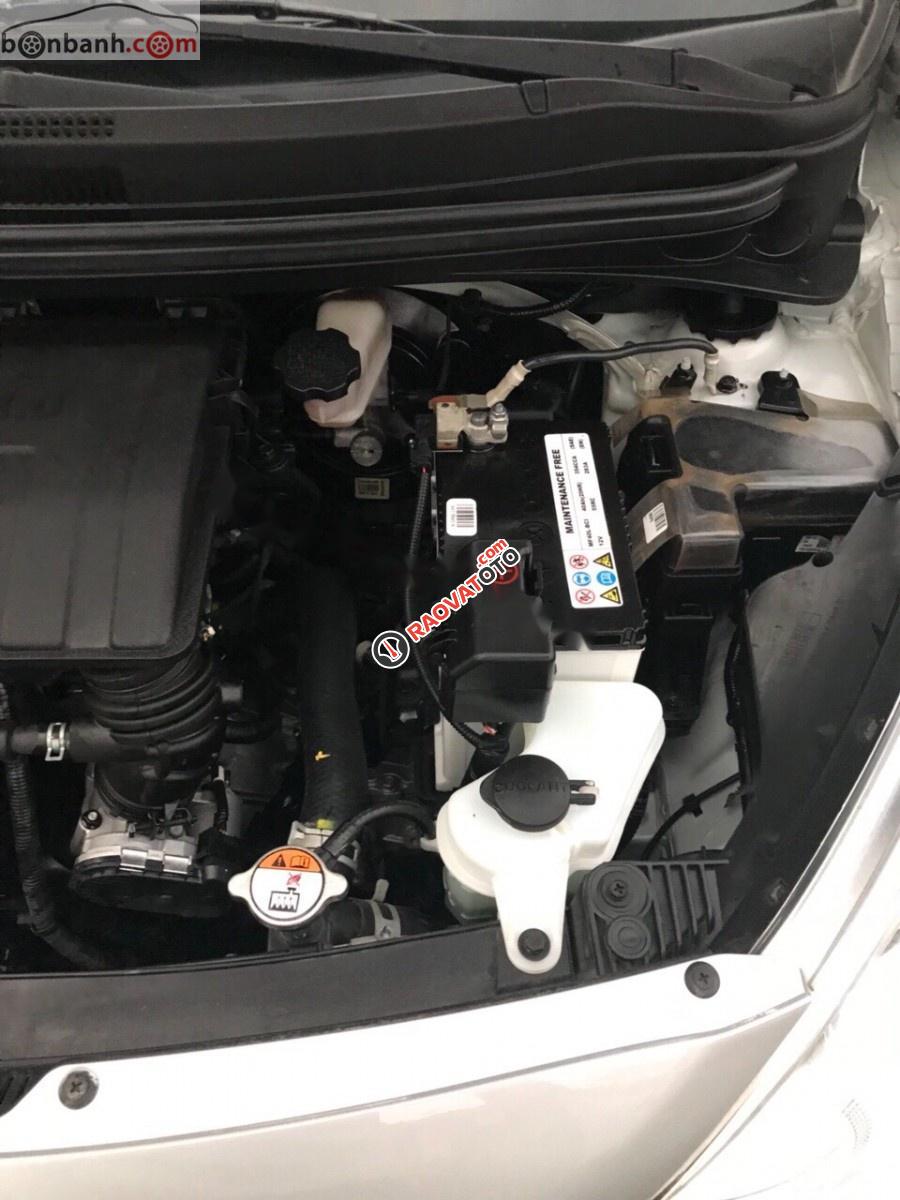 Bán xe Hyundai Grand i10 1.0 MT Base đời 2017, màu bạc, nhập khẩu nguyên chiếc giá cạnh tranh-3