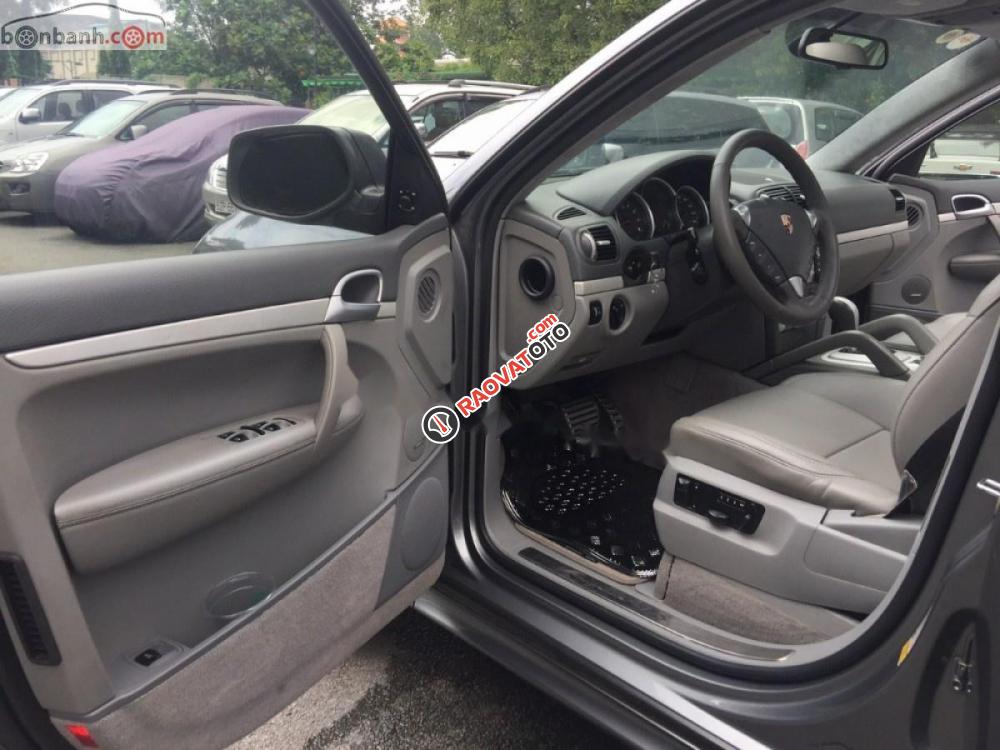 Bán Porsche Cayenne GTS 2009, màu xám, xe nhập-7