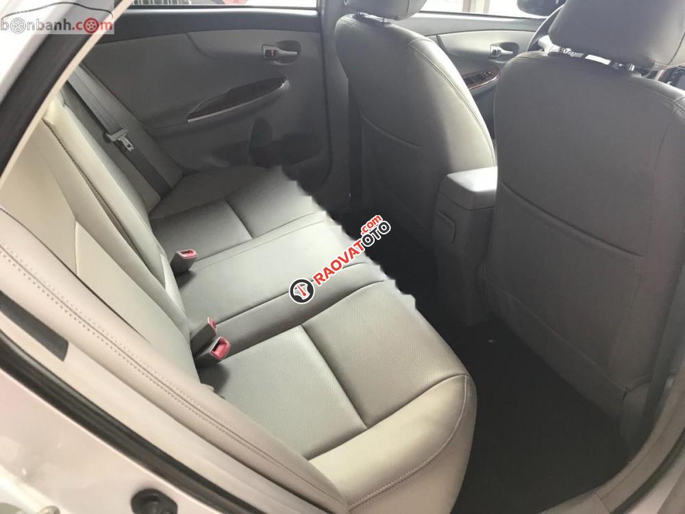 Cần bán Toyota Corolla XLI sản xuất 2011, màu bạc, nhập khẩu -6