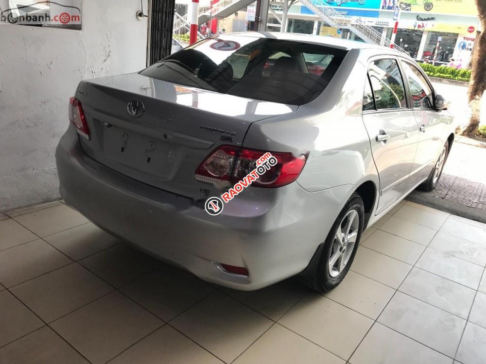 Cần bán Toyota Corolla XLI sản xuất 2011, màu bạc, nhập khẩu -3