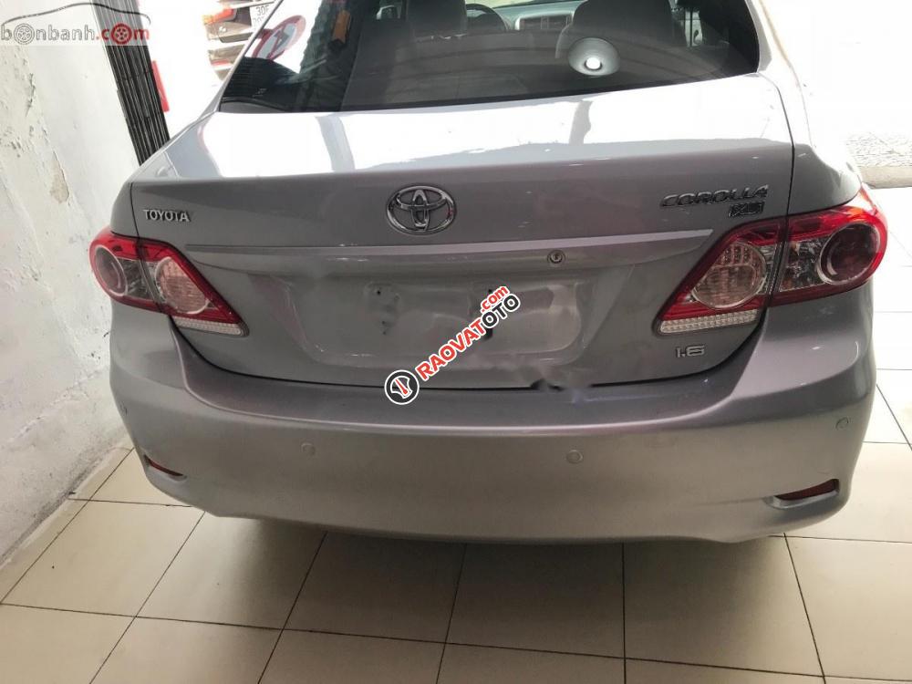 Cần bán Toyota Corolla XLI sản xuất 2011, màu bạc, nhập khẩu -4