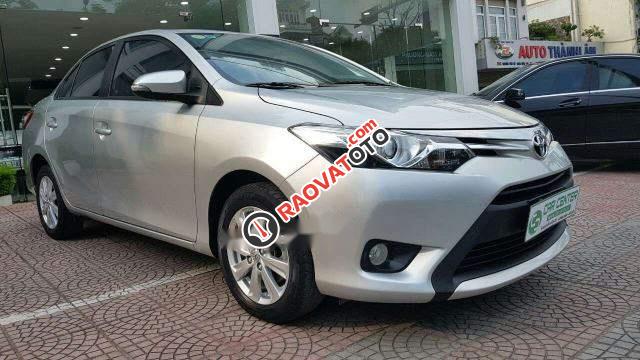 Cần bán lại xe Toyota Vios 1.5G AT 2016, màu bạc, giá tốt-1