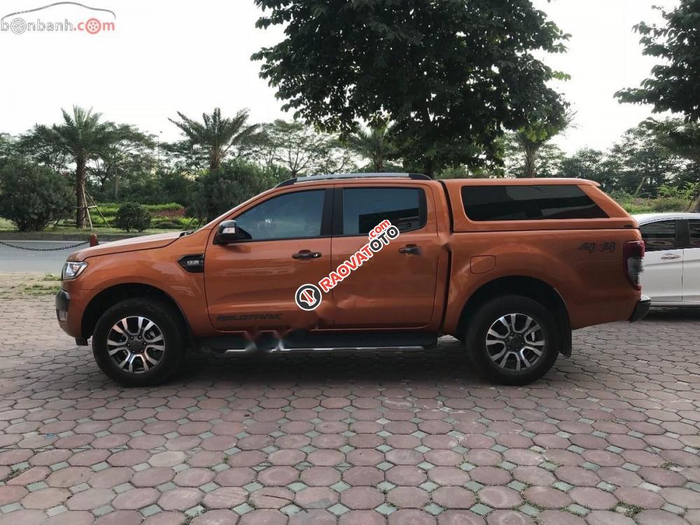 Bán Ford Ranger Wildtrak 2.2L 4x4 AT đời 2017, nhập khẩu, màu cam-9