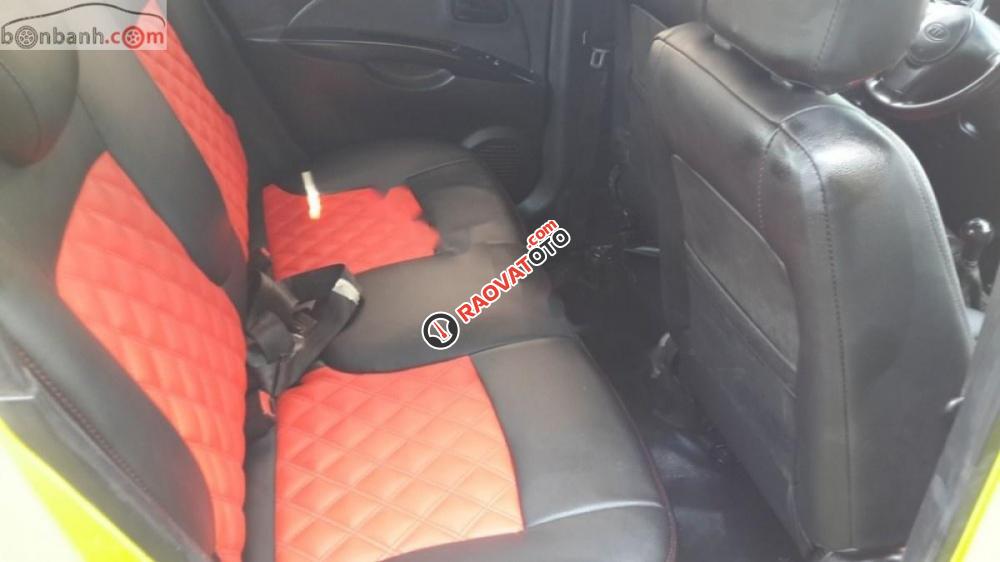 Gia đình bán xe Kia Morning SX sản xuất 2012, màu vàng chanh-2