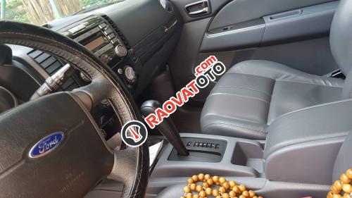 Bán xe Ford Everest Limited 2014, màu bạc -5