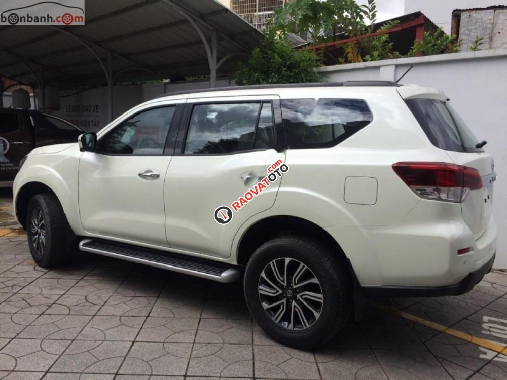 Bán Nissan Terrano 2.5 V 2018, màu trắng, nhập khẩu Thái Lan-1