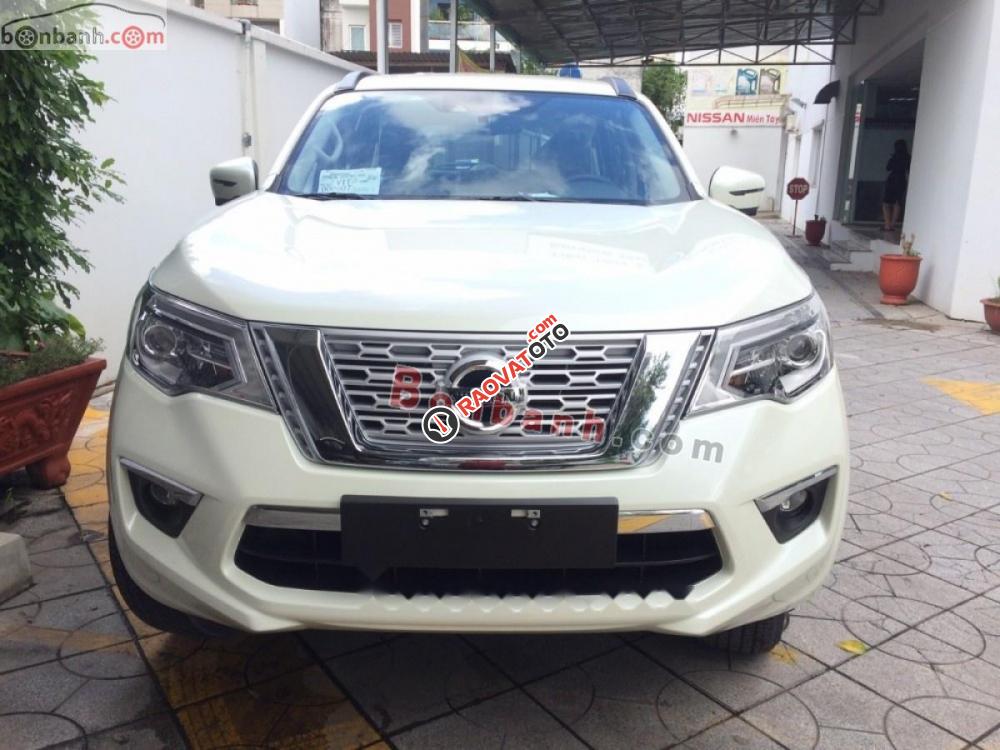 Bán Nissan Terrano 2.5 V 2018, màu trắng, nhập khẩu Thái Lan-0