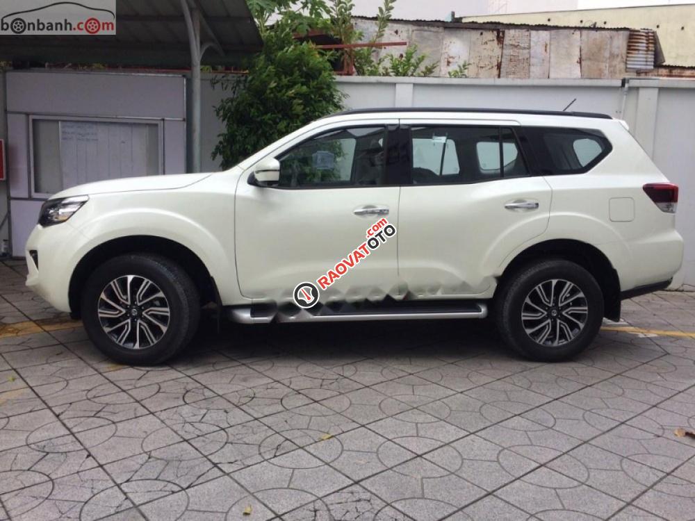 Bán Nissan Terrano 2.5 V 2018, màu trắng, nhập khẩu Thái Lan-6