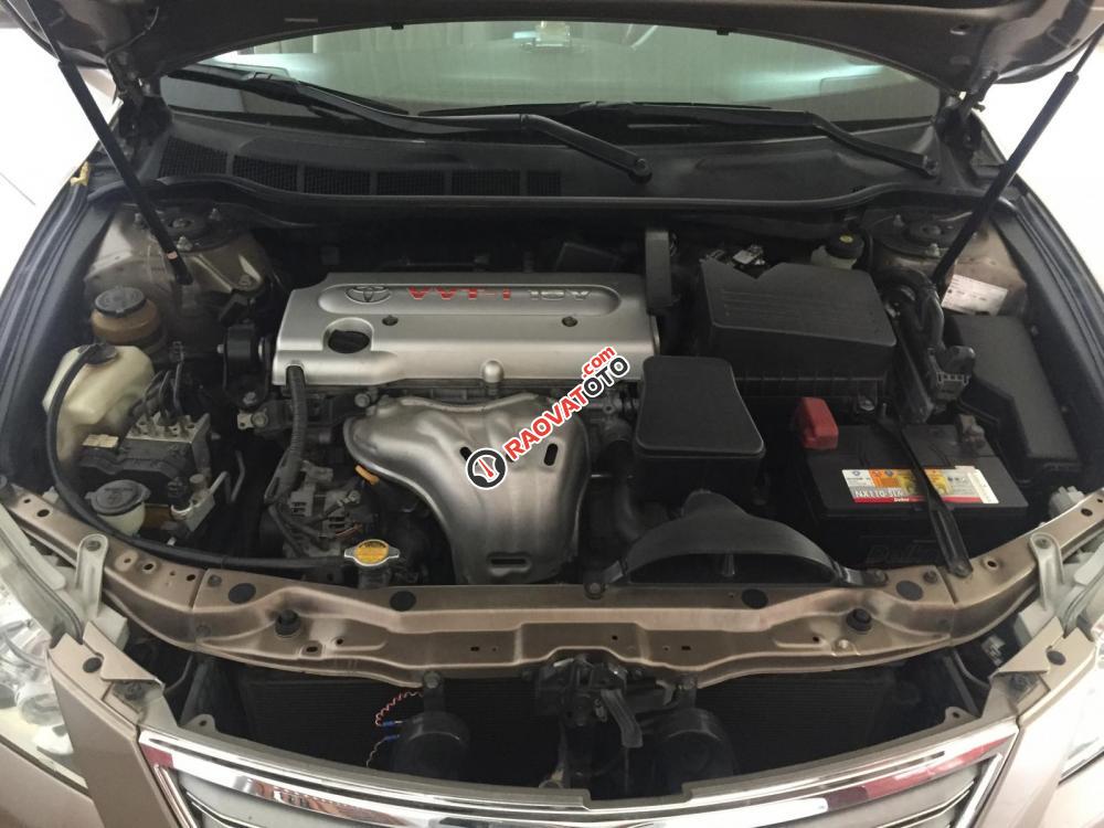 Bán Toyota Camry 2.0E sản xuất năm 2008, màu nâu-2