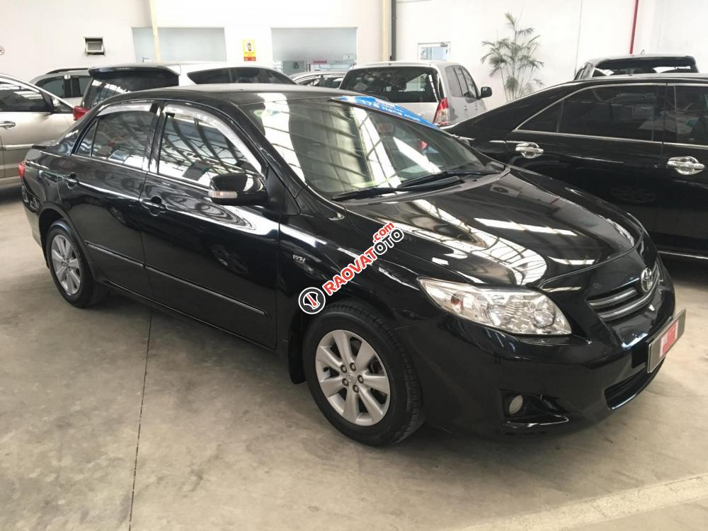 Cần bán xe Toyota Corolla Altis 1.8 năm sản xuất 2009, màu đen-0