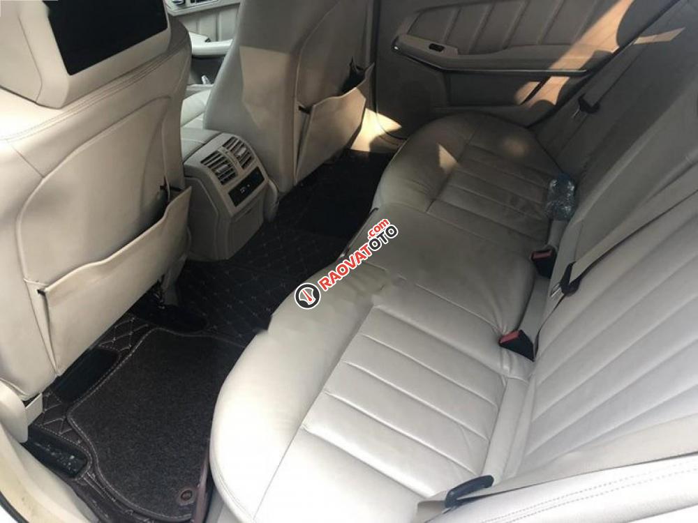 Cần bán xe Mercedes E400 2013, màu trắng-2