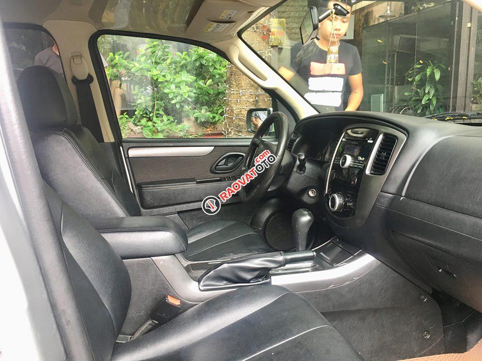 Cần bán xe Ford Escape XLS năm sản xuất 2010, màu bạc, giá chỉ 425 triệu-2