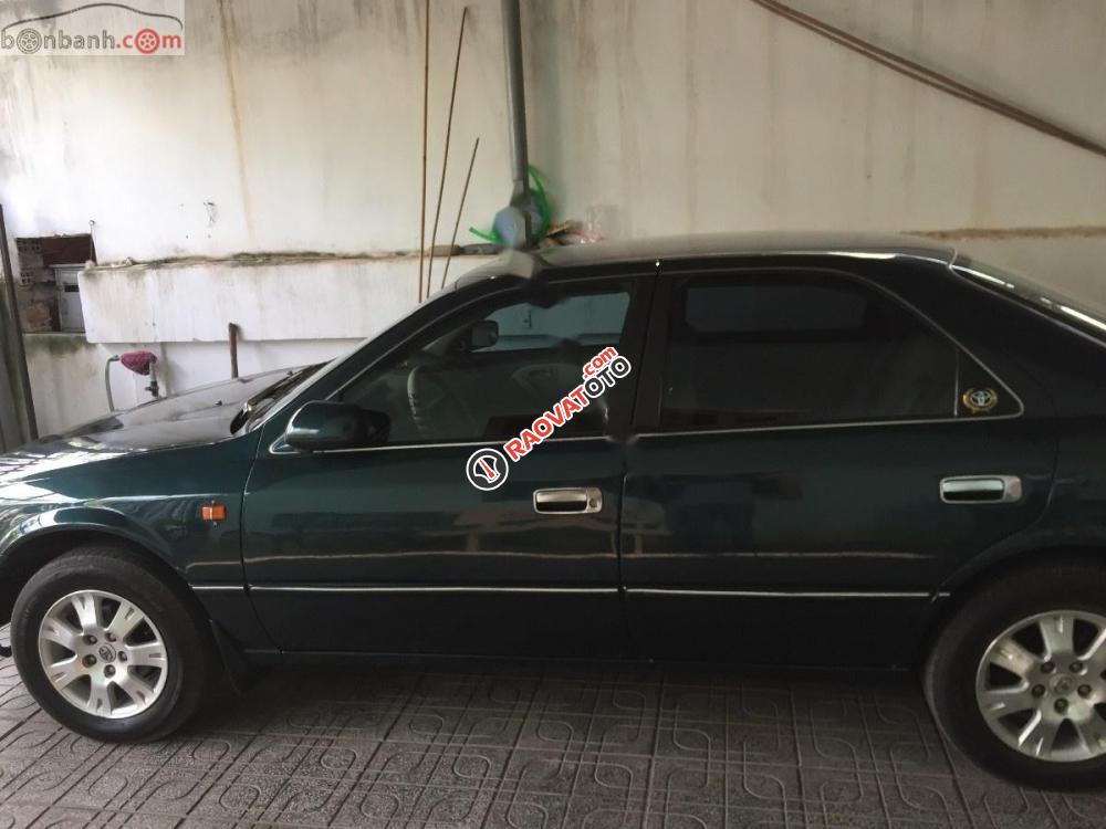 Cần bán Toyota Camry GLi năm sản xuất 2000, màu xanh lam, nhập khẩu-2