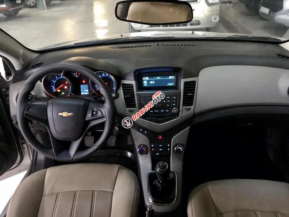Bán Chevrolet Cruze LS 1.6L năm sản xuất 2015, màu bạc có hỗ trợ trả góp-0