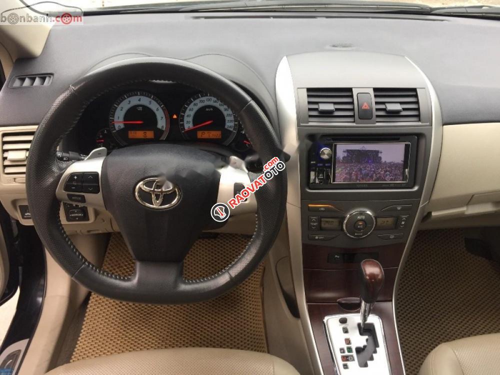 Cần bán xe Toyota Corolla altis 2.0V năm 2013, màu đen-8