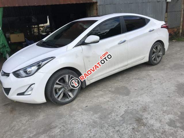 Bán Hyundai Elantra 1.8 AT 2014, màu trắng số sàn, giá 545tr-1